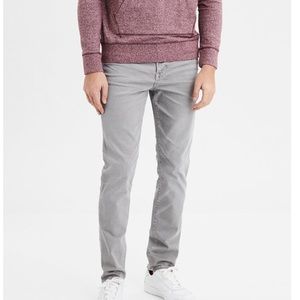 AE Gray Slim Jean 28 x 28
